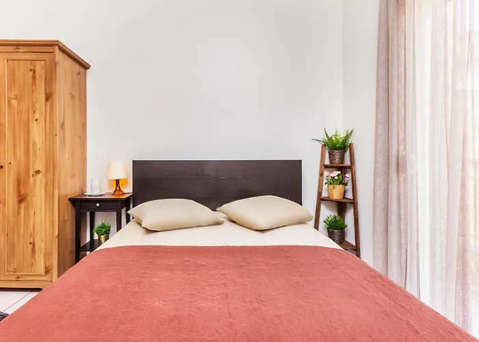 St Paul House Апартаменты